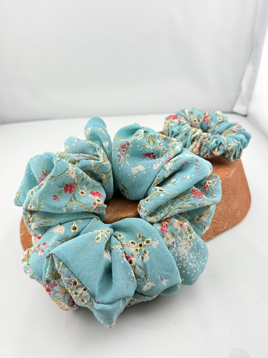 Blossom Breeze XXL Scrunchie