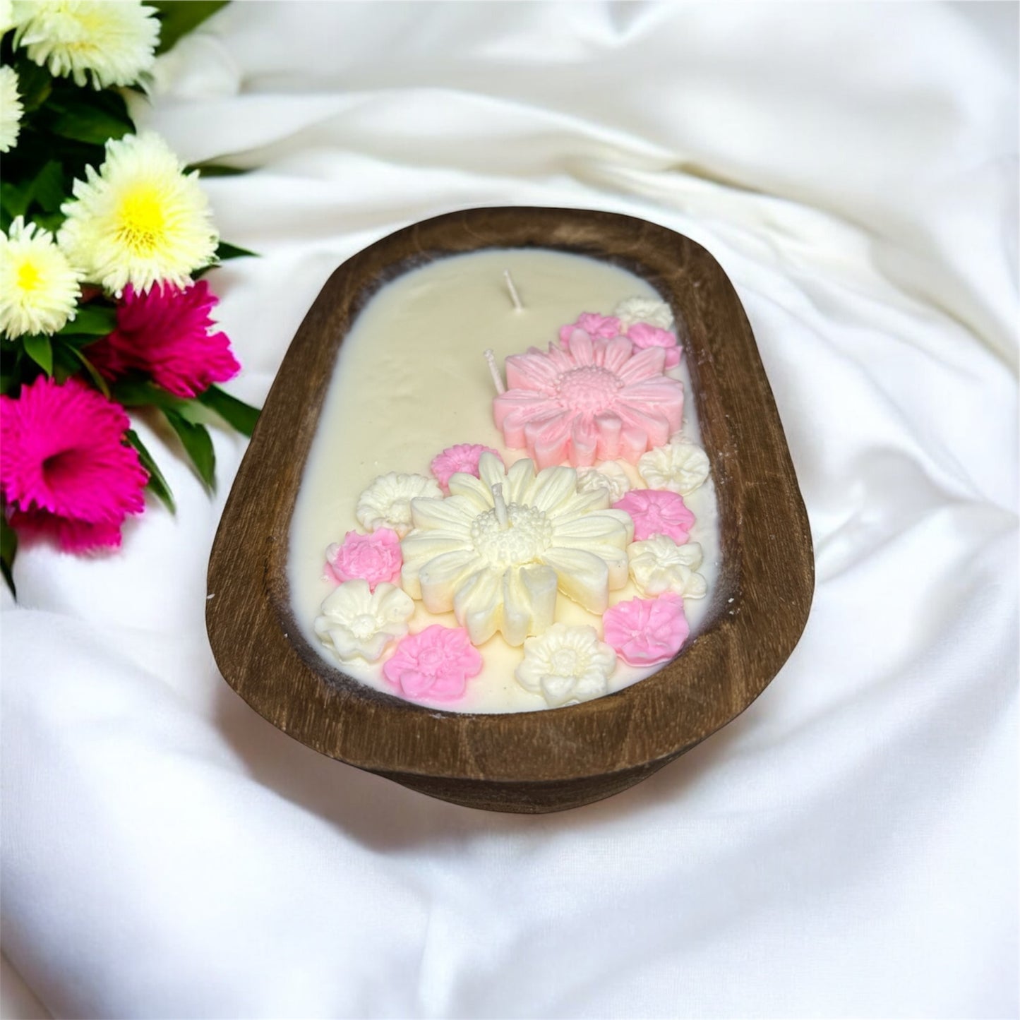 Vanilla Floral Dough Bowl Candle – Hand-Poured Soy Wax in Rustic Wooden Bowl